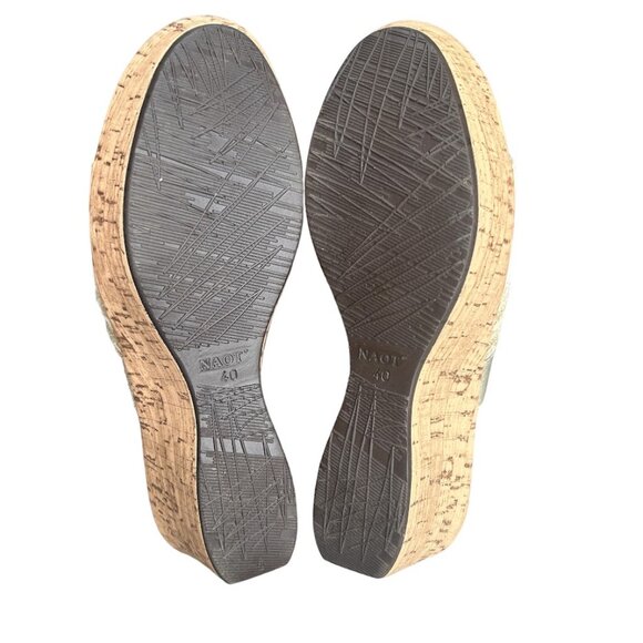 NAOT Tiki Platform Wedge Slide Comfort Leather Mule Sandal Gold Size 40 Boho - Picture 3 of 7